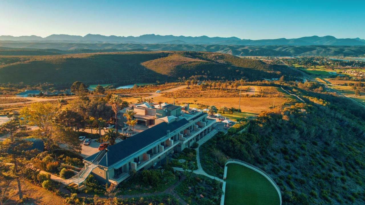 Sky Villa Boutique Hotel By Raw Africa Collection Плеттенберг-Бей Экстерьер фото Aerial view of the hotel