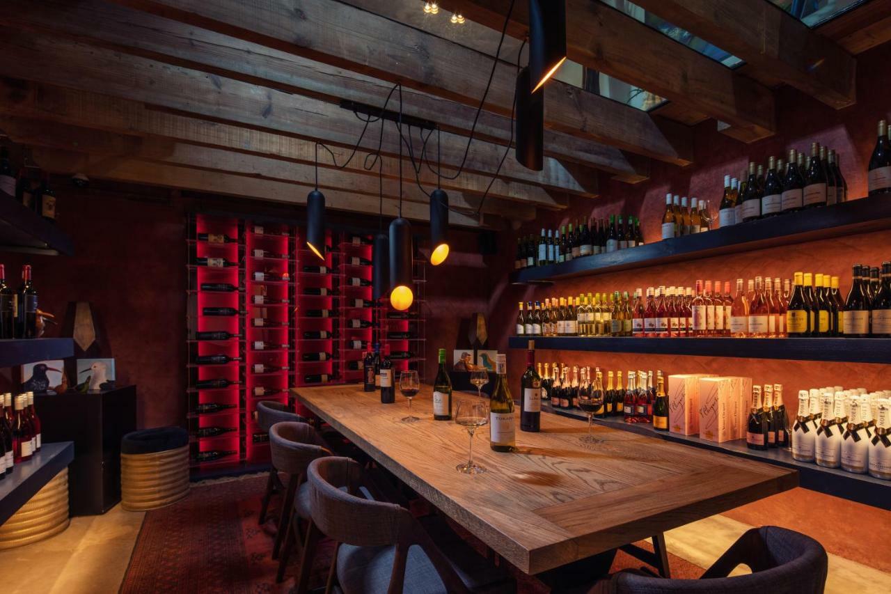 Sky Villa Boutique Hotel By Raw Africa Collection Плеттенберг-Бей Экстерьер фото The bar at the restaurant